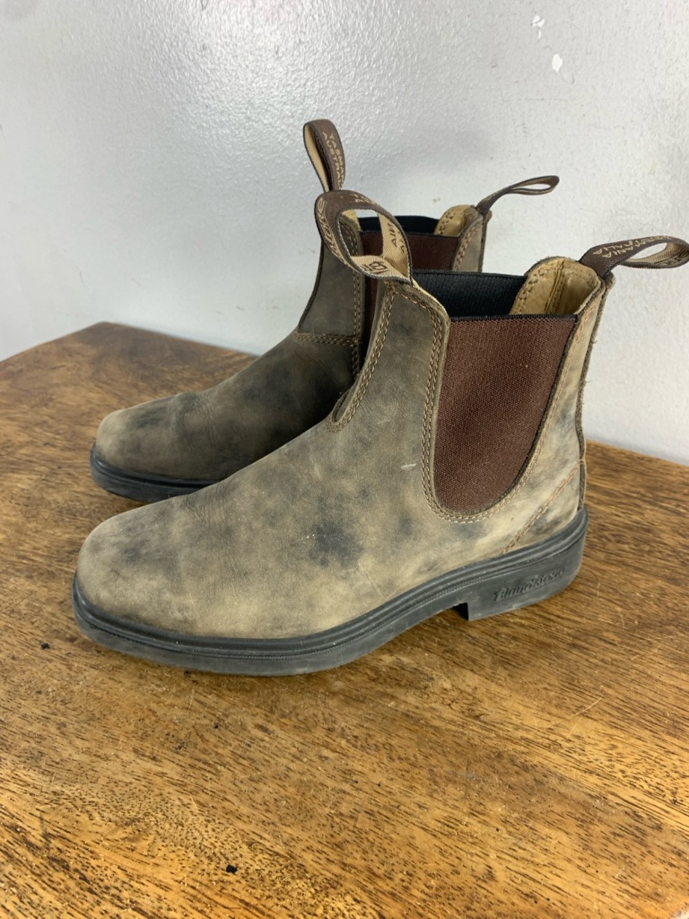 Blundstone  leather boots